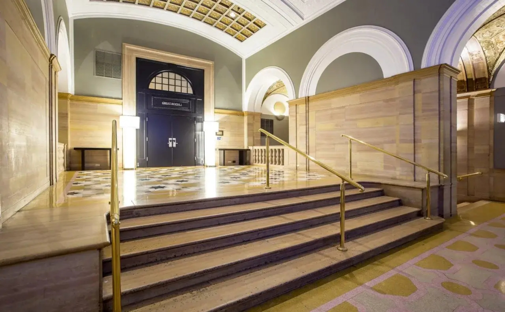 THE MIDLAND HOTEL, Chicago, a Tribute Portfolio Hotel