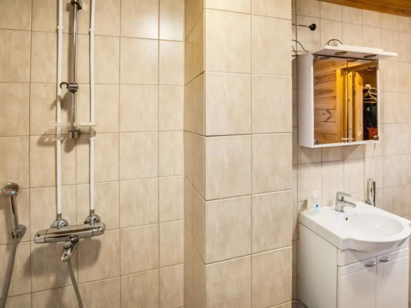 Holiday Home Metsämökki