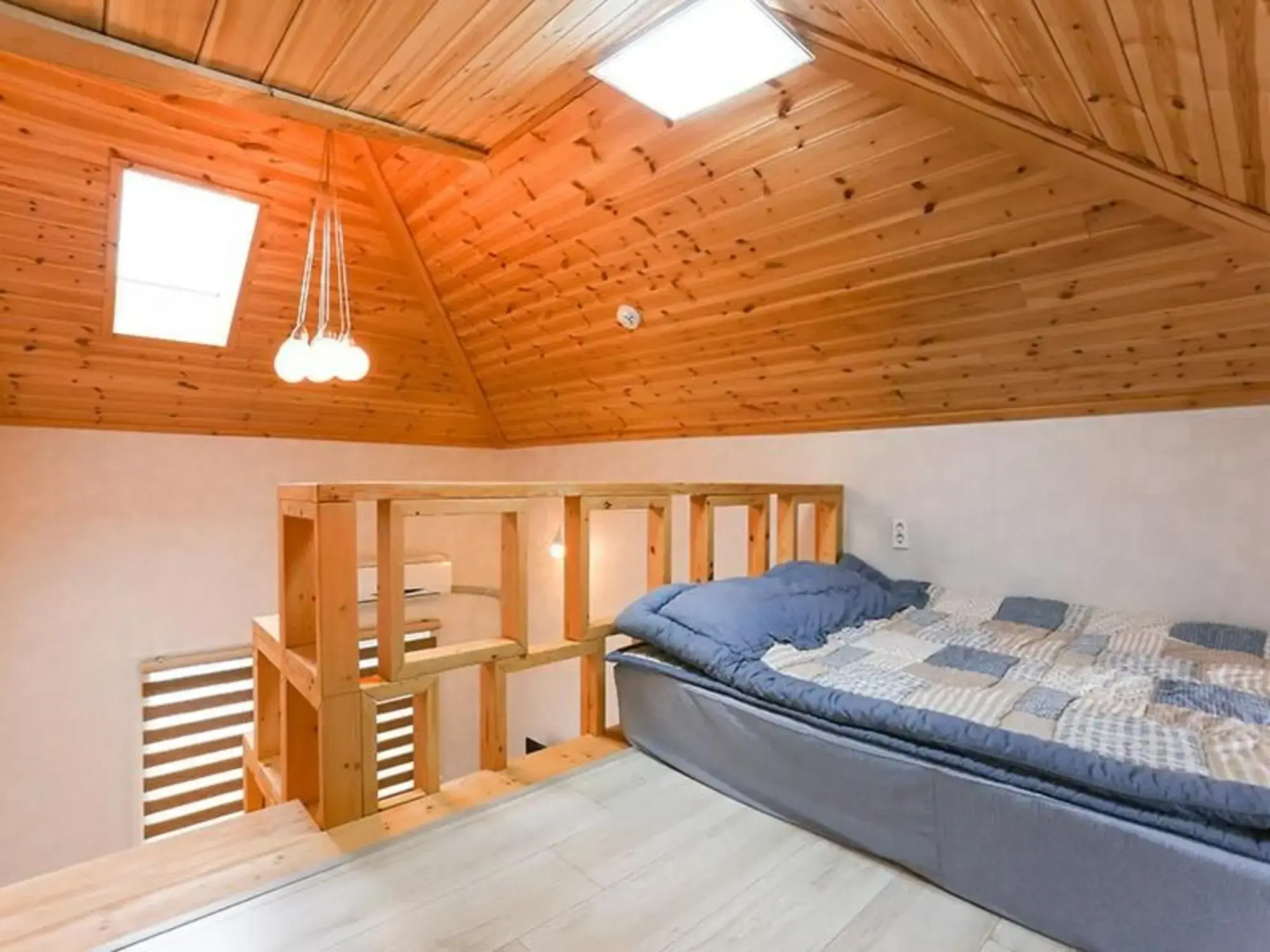 Geochang Siesta Pension