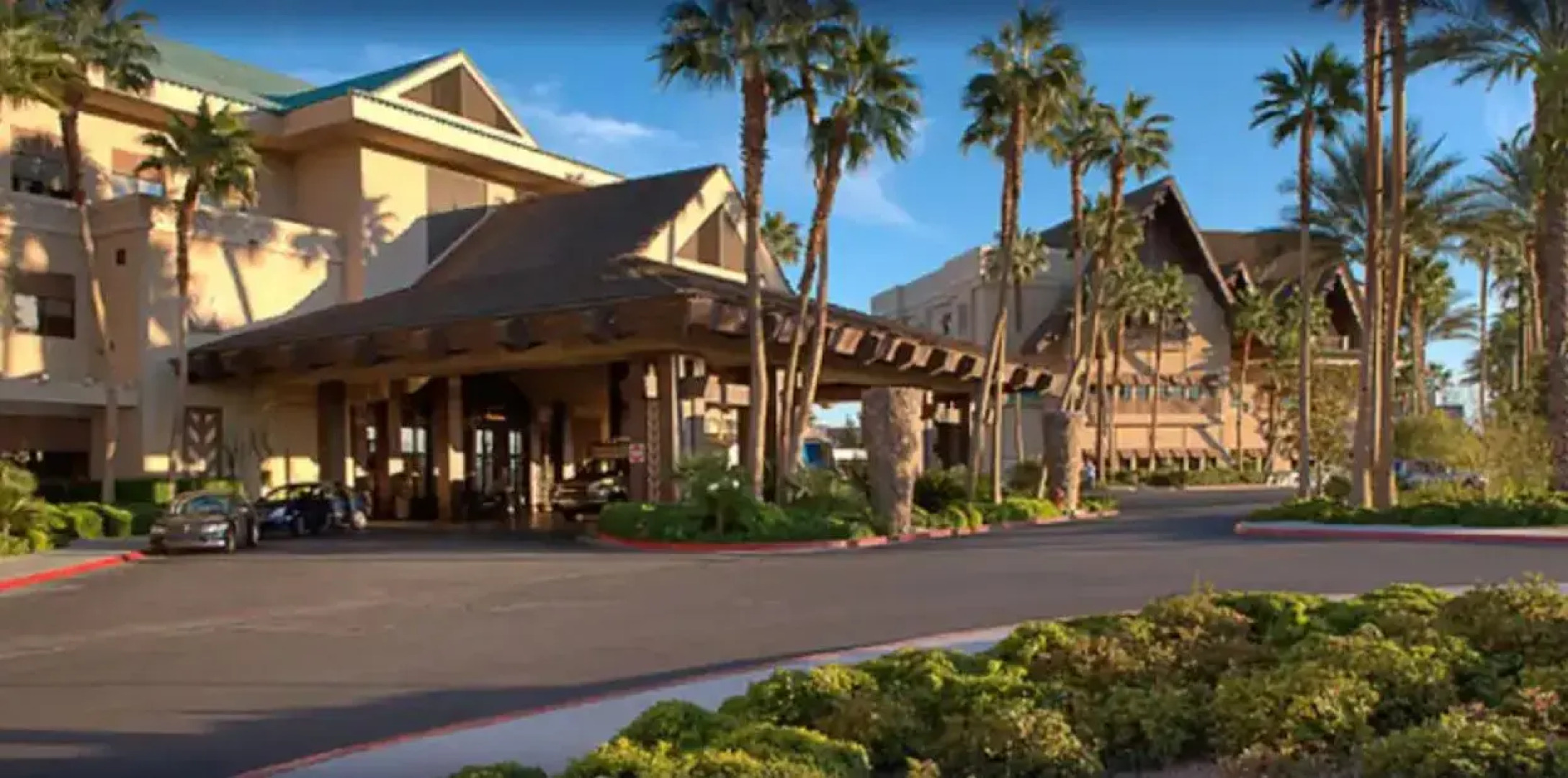 Tahiti Village Resort & Spa