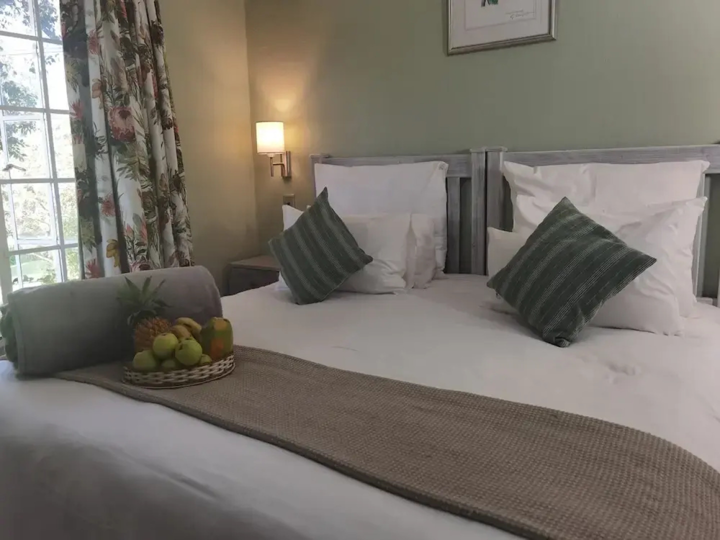 Random Harvest Country Cottages