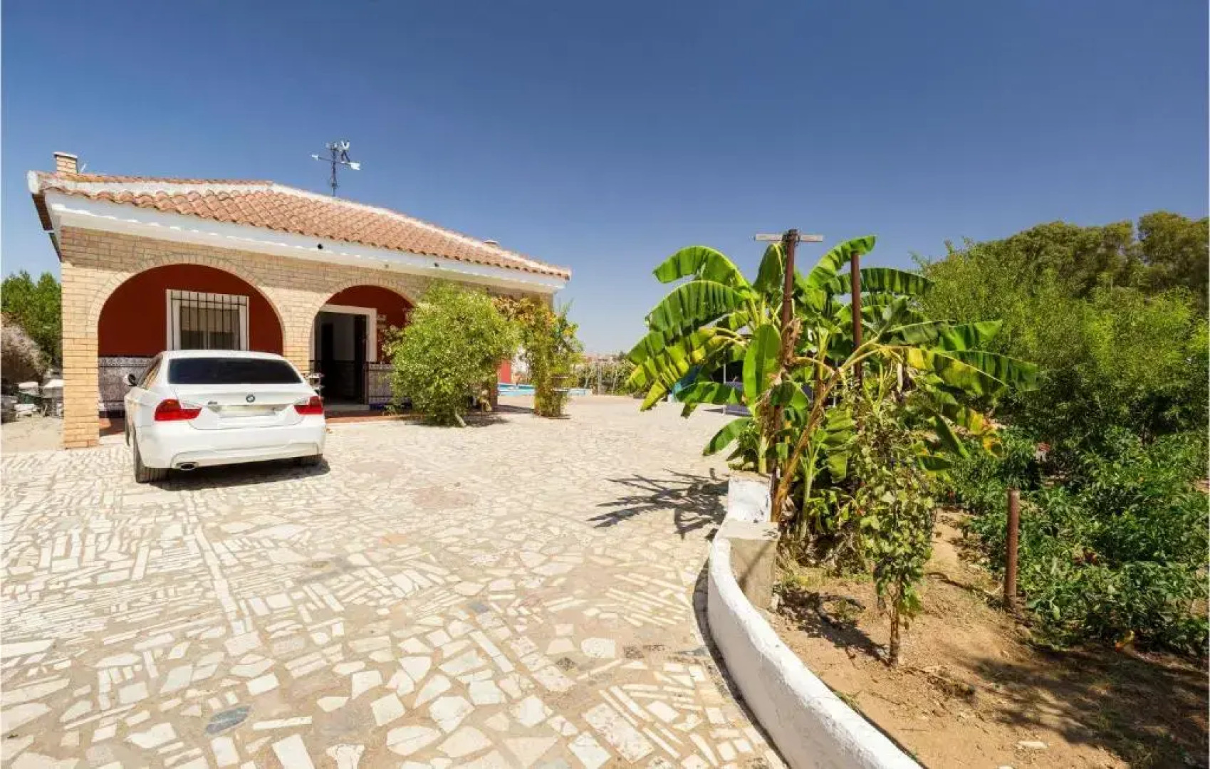 Stunning home in Olivares with Outdoor swimming pool and 3 Bedrooms