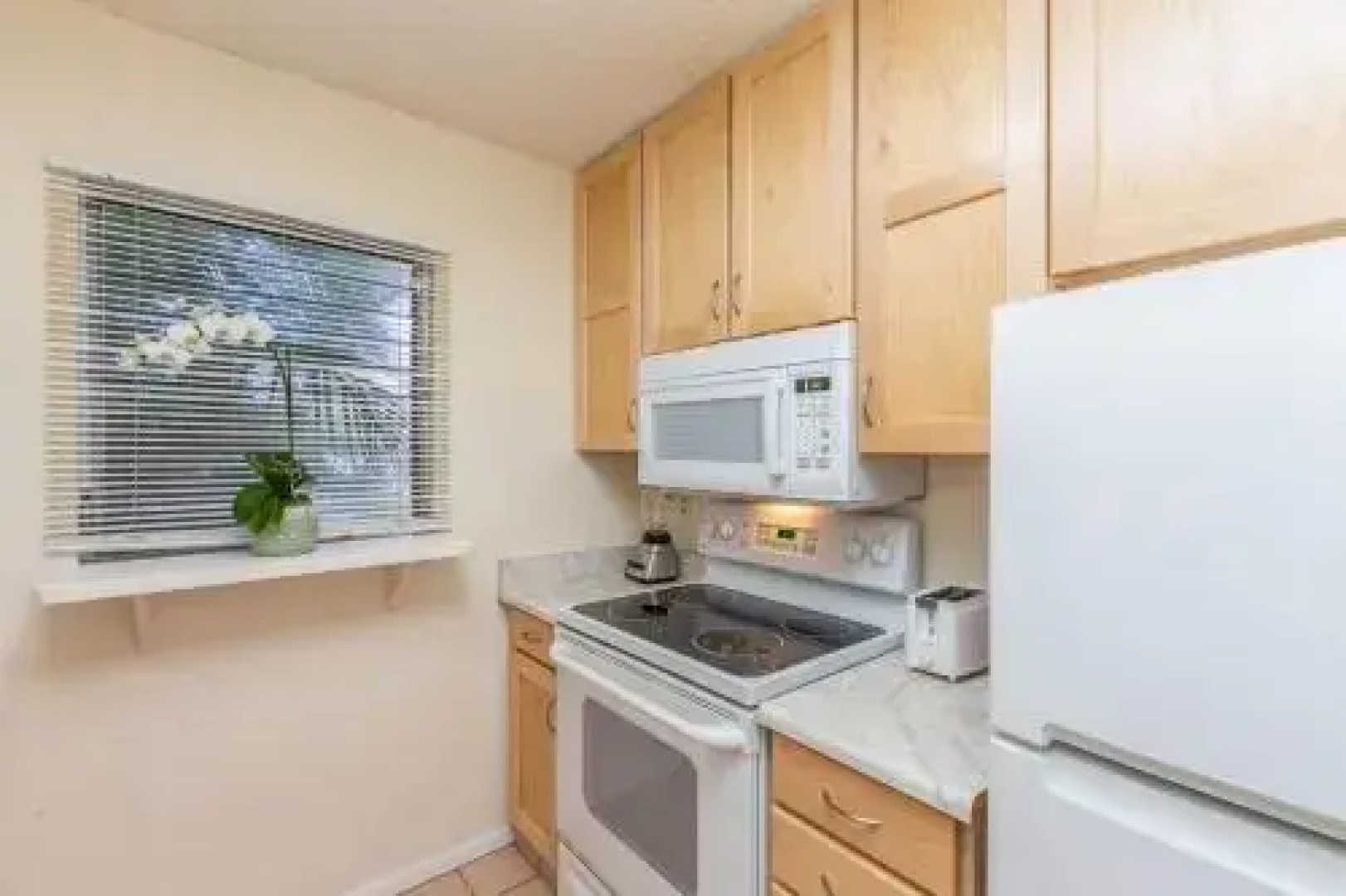 Plantation Hale F8, Ground Floor, AC