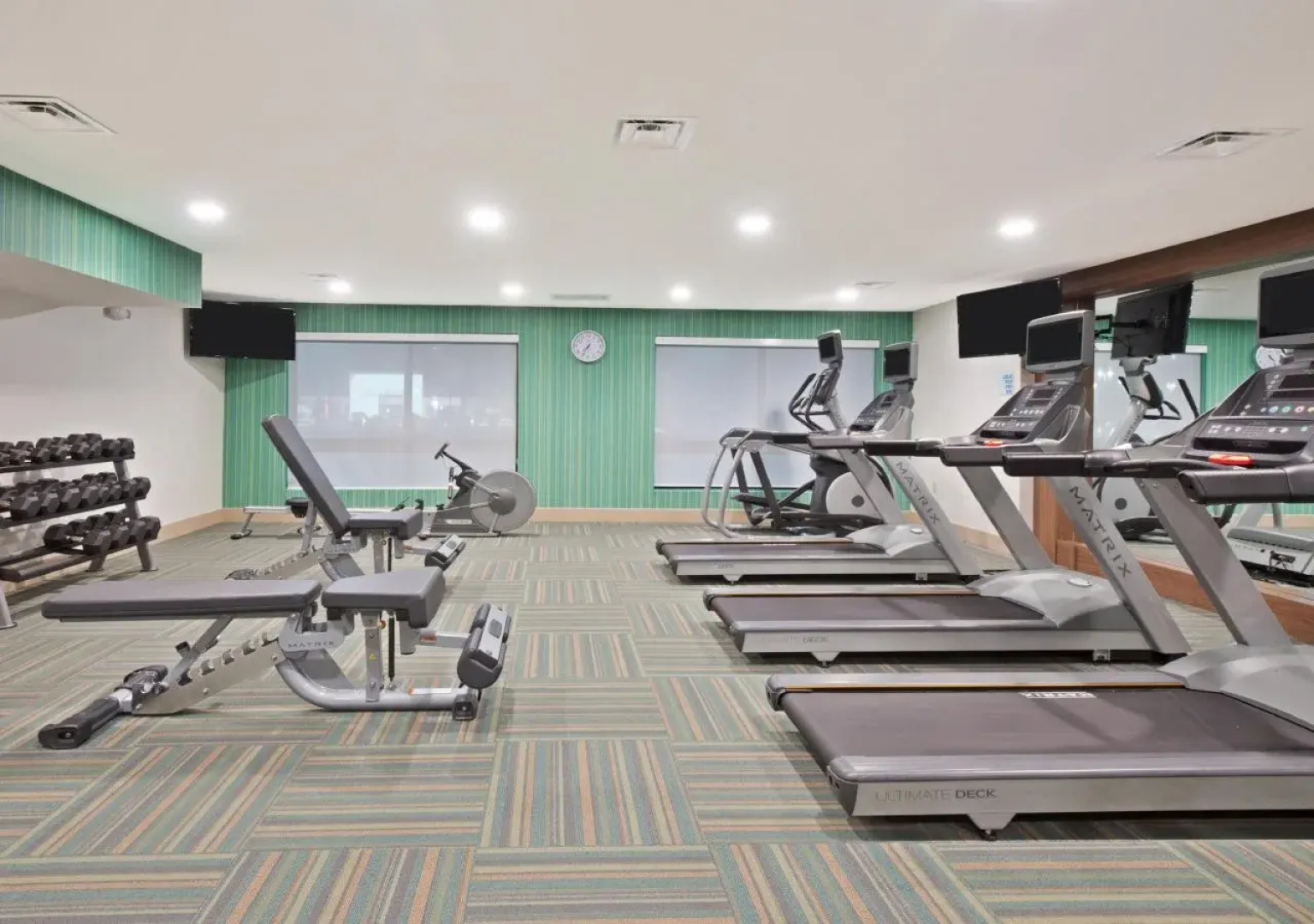 Holiday Inn Express & Suites Uniontown by IHG