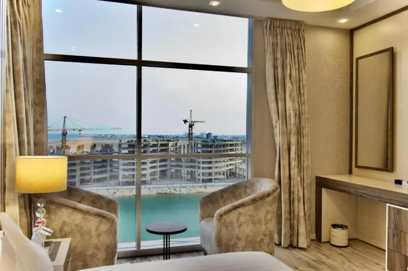 فندق فيلتون Veliton Hotel