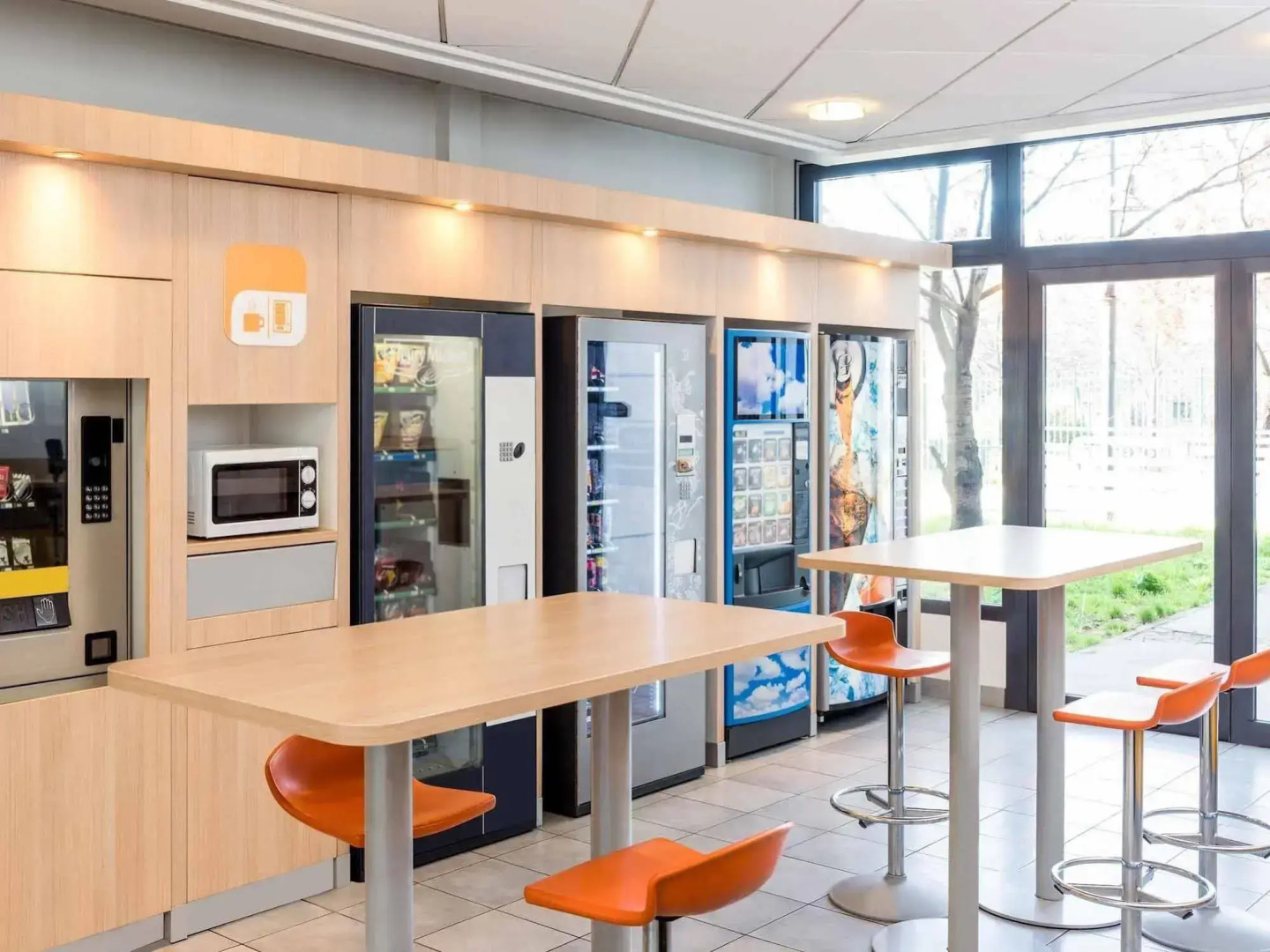 hotelF1 Paris Saint-Ouen - Marché aux Puces