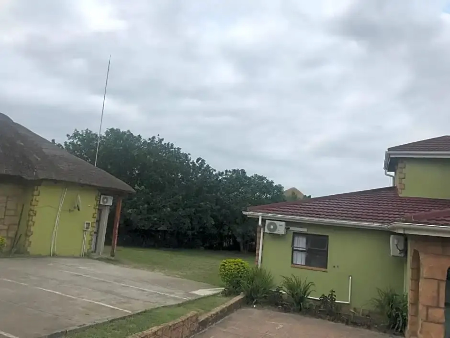 Sodwana Road Holiday Lodge