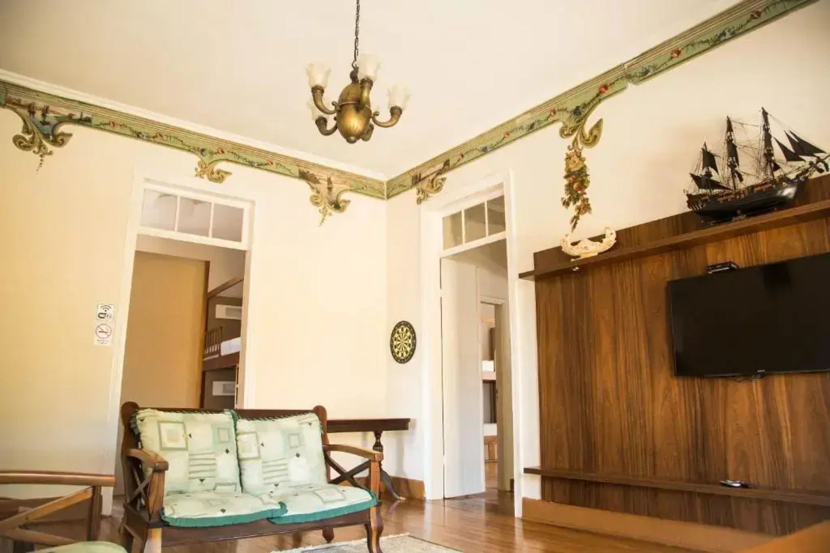 Casarao Hostel - Analandia SP