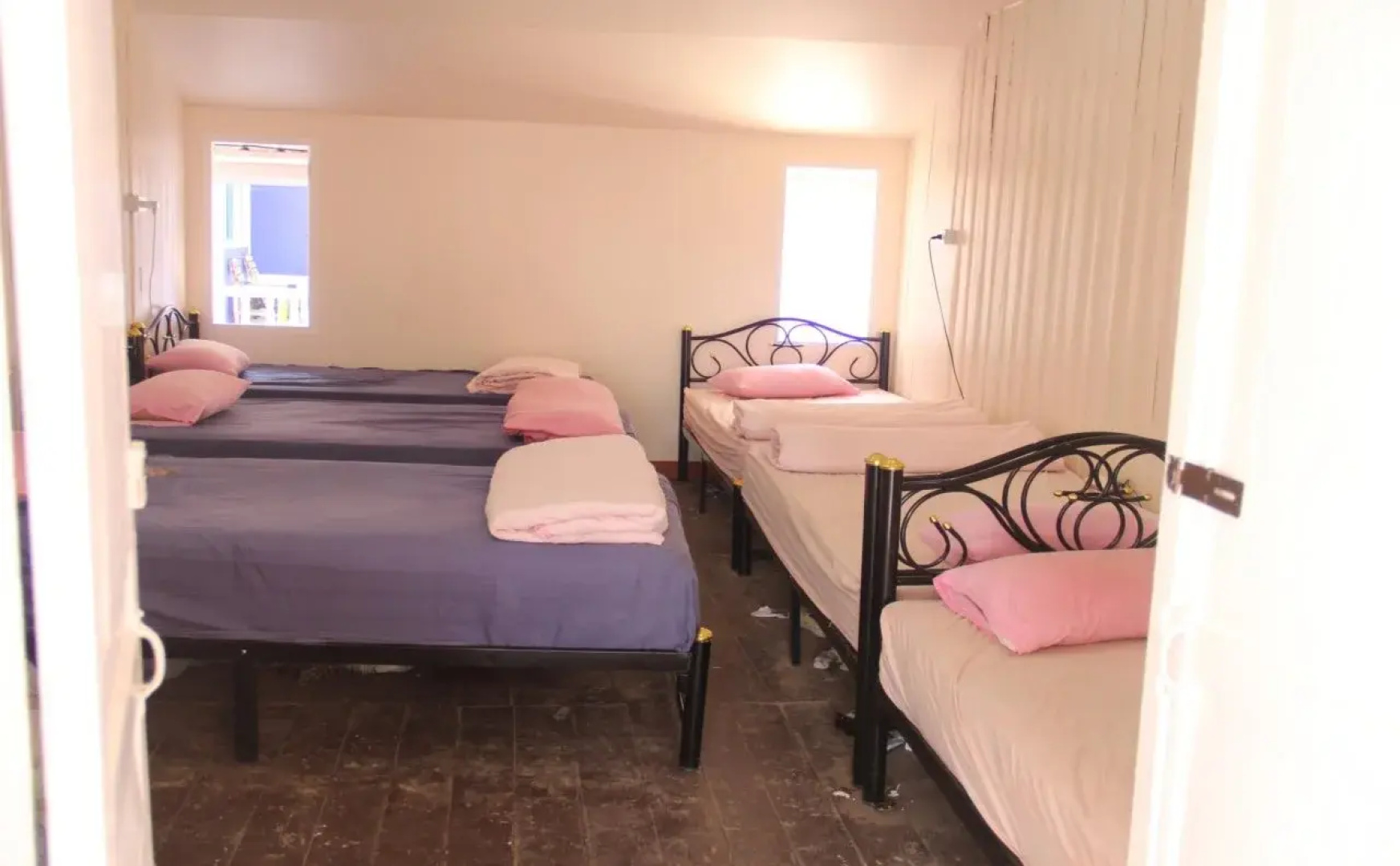 Shin Sane Guesthouse