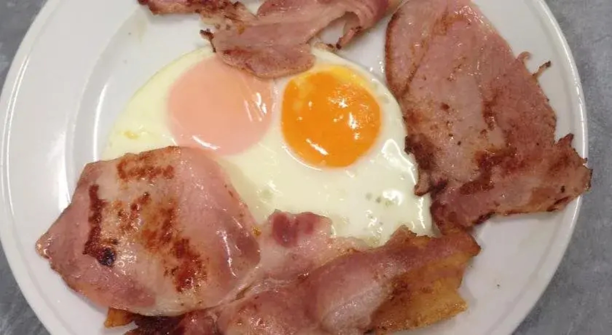 Daydream Motel & Cottages