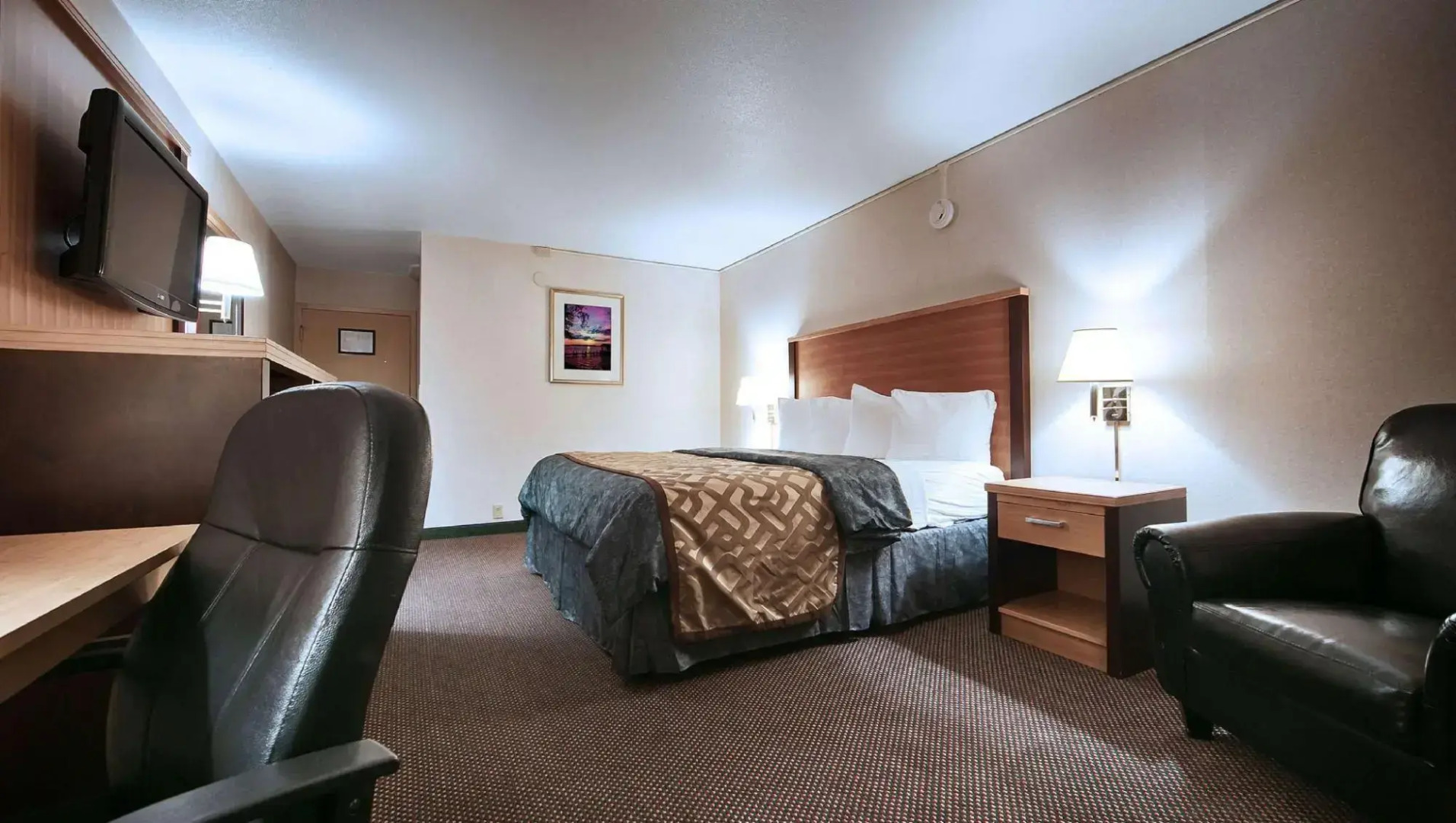 Magnuson Grand Columbus North