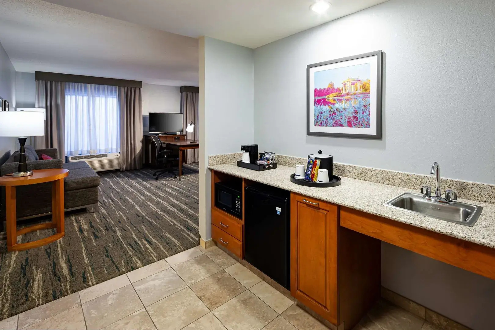 Hampton Inn & Suites St. Louis at Forest Park