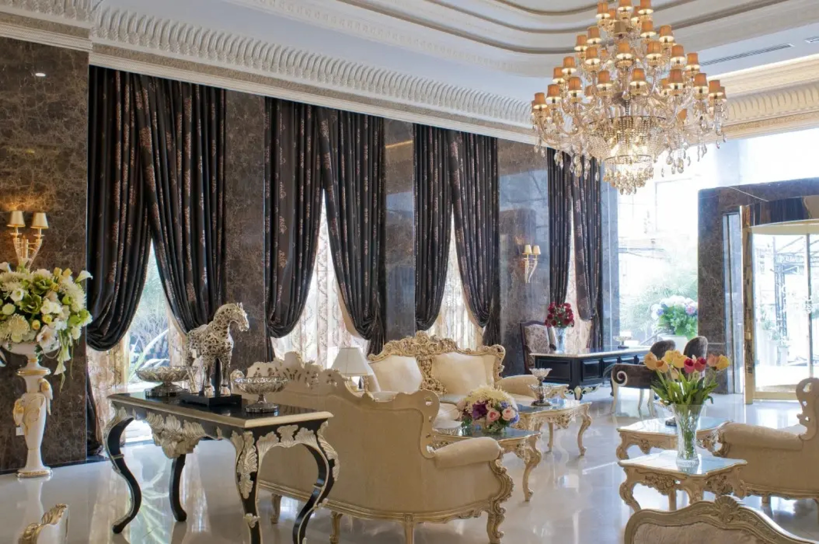 LK The Empress Pattaya