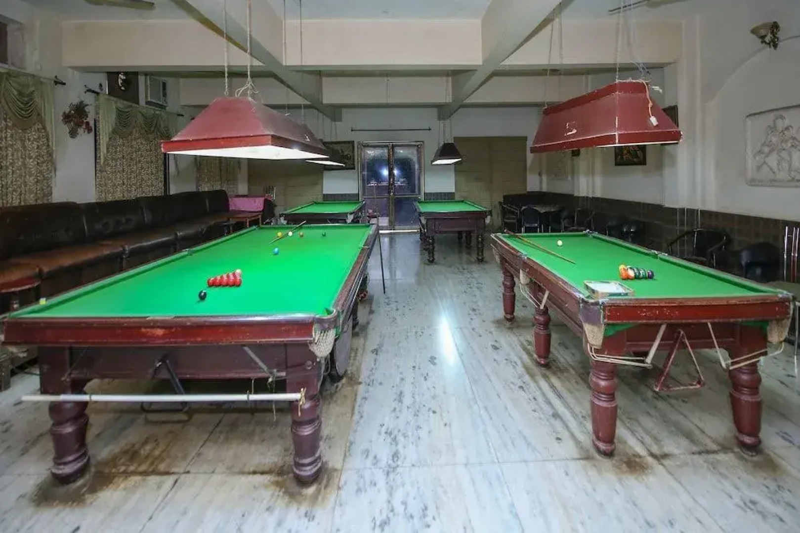 OYO 14418 Sports Club Of Jabalpur