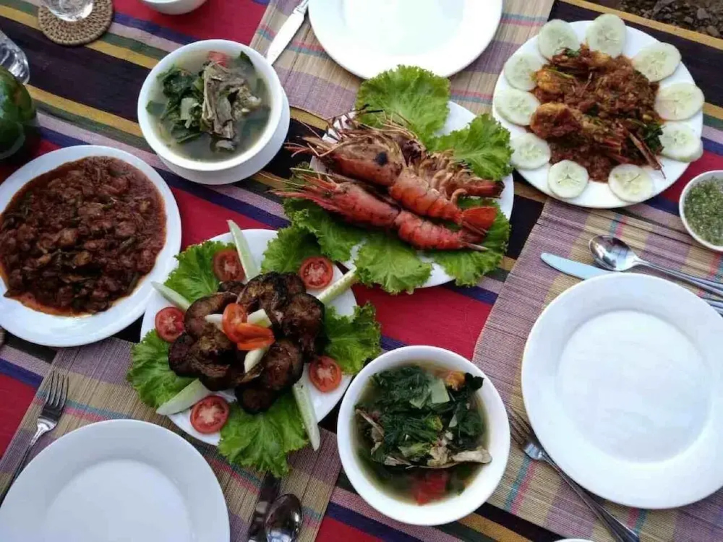 Ngwe Saung Garden Guest House