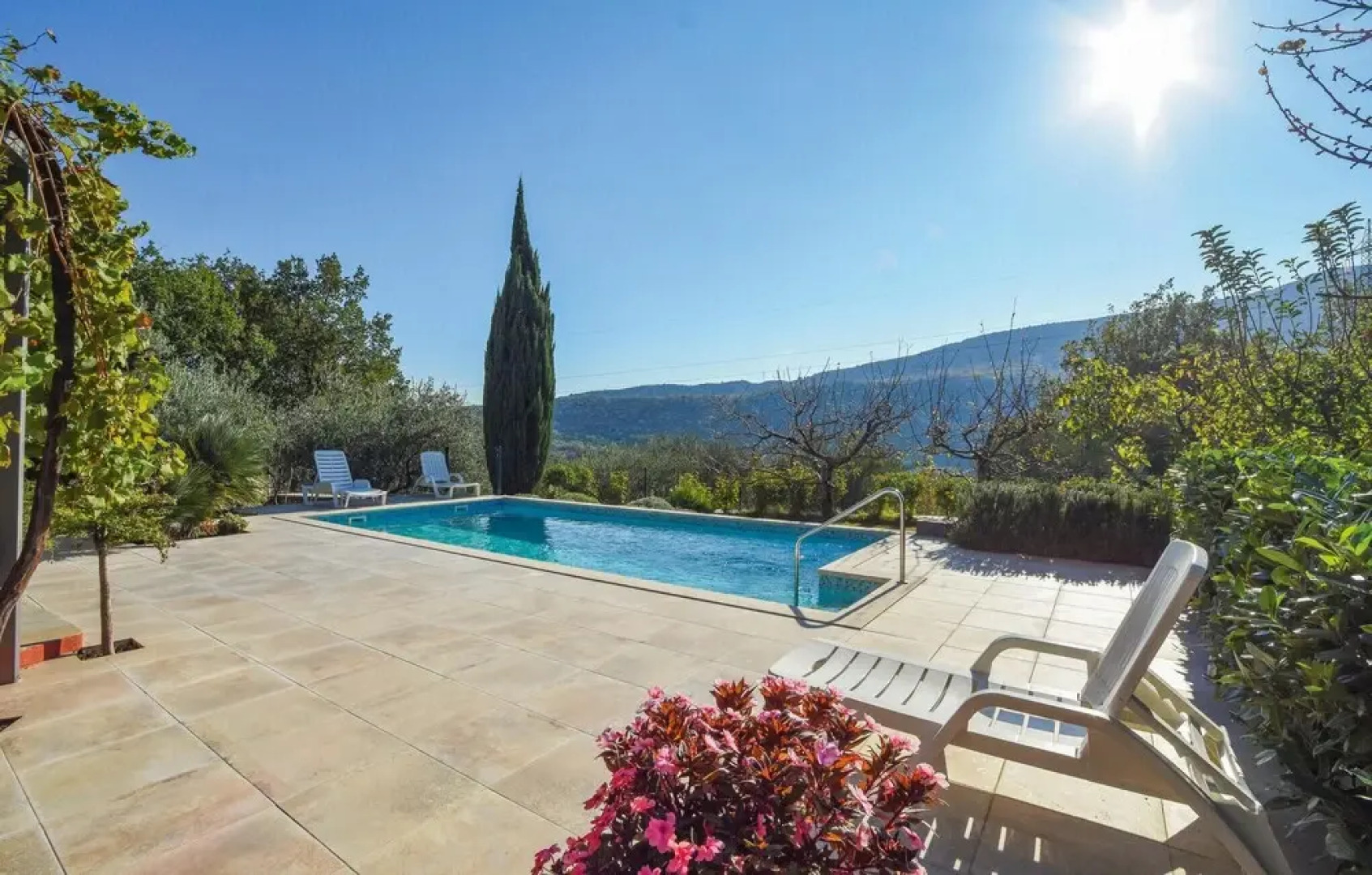 Awesome Home in Tugare With Wifi and 4 Bedrooms