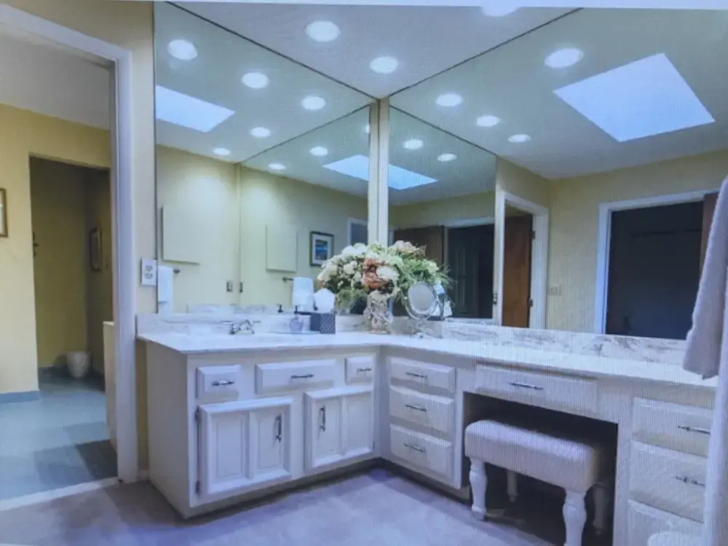 Laurel Grove Inn on the South