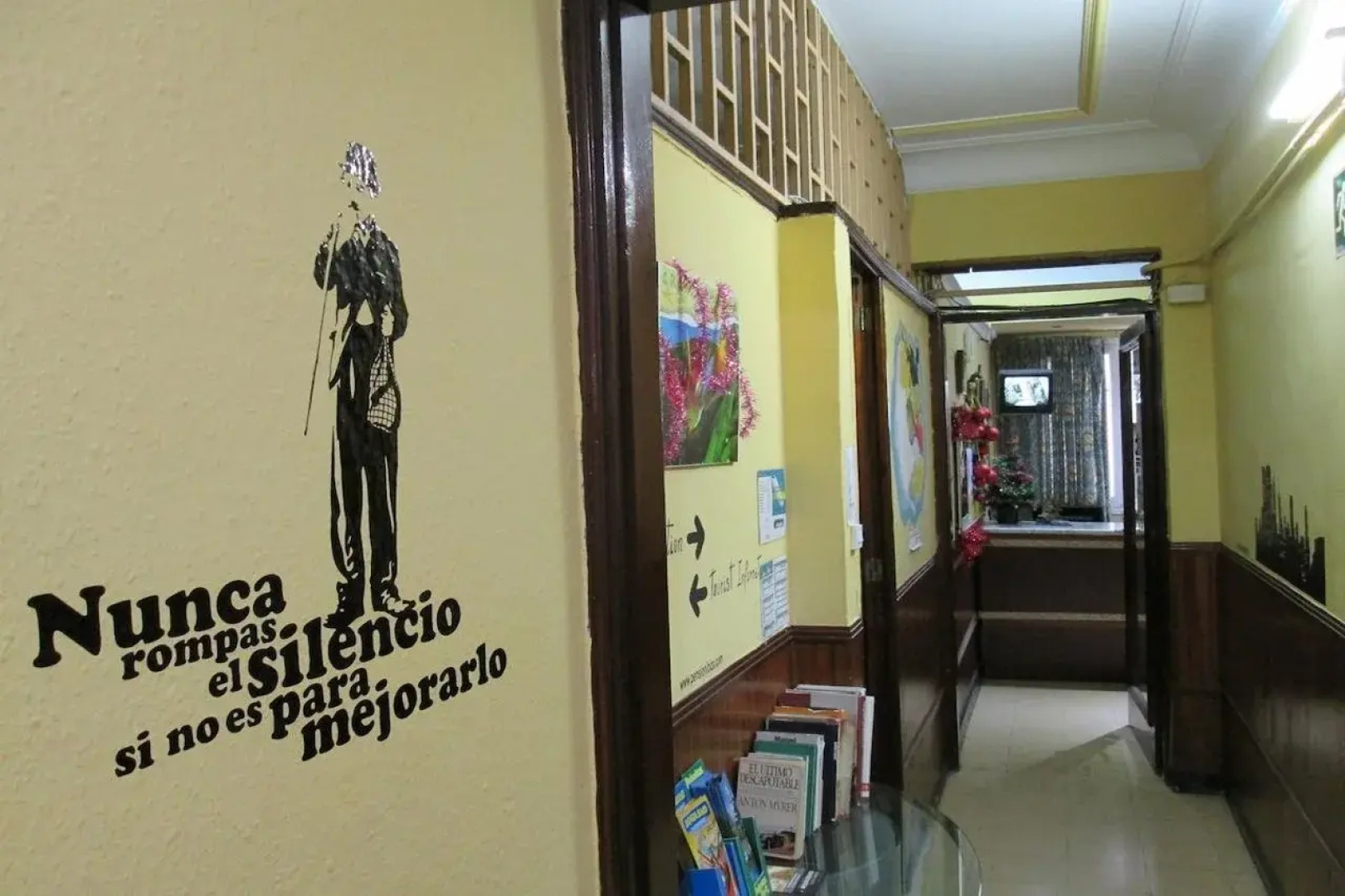 Pensión Sea of Clouds