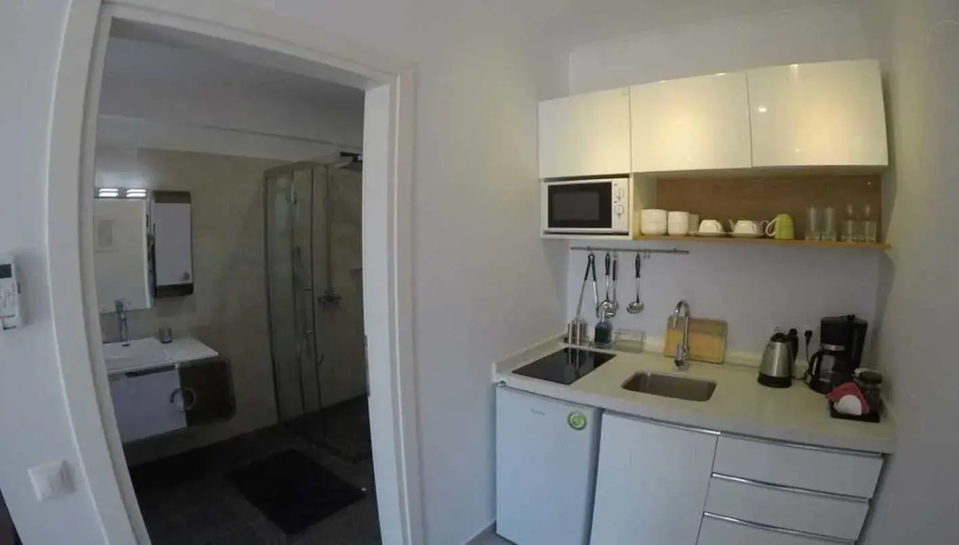 dell Mar stone house