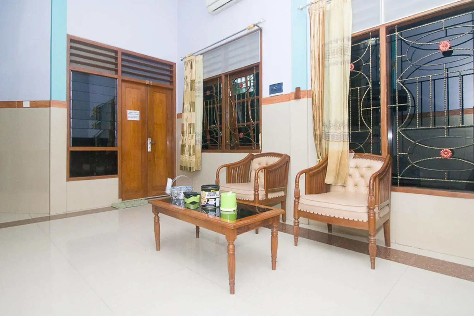 RedDoorz Syariah near Alun Alun Bojonegoro