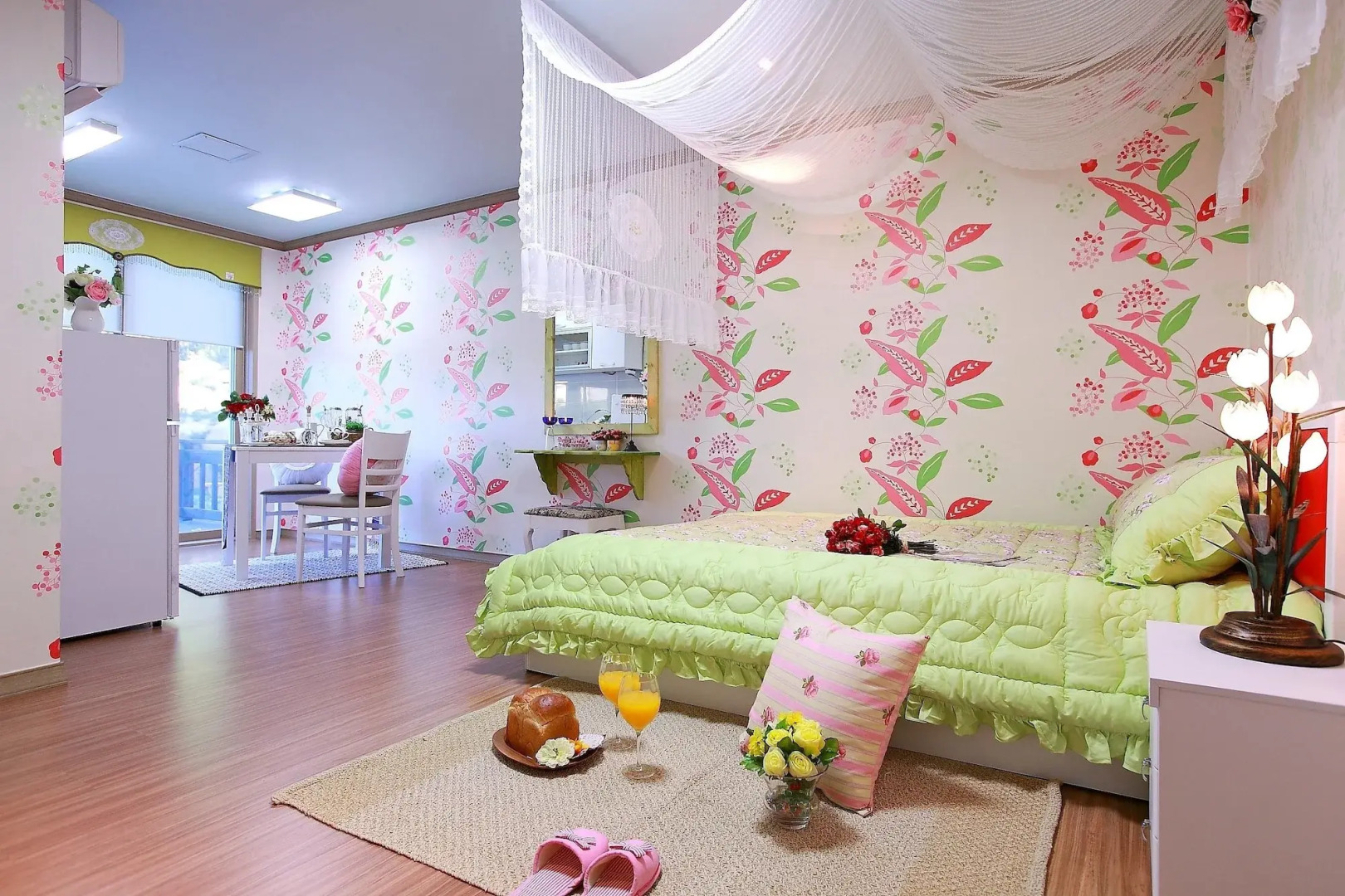 Bellus Rose Pension Hotel