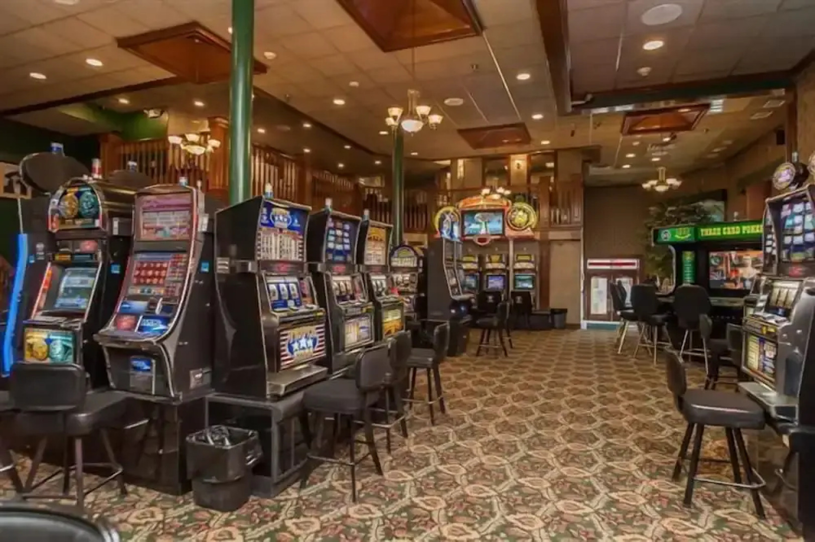 Hickoks Hotel and Gaming