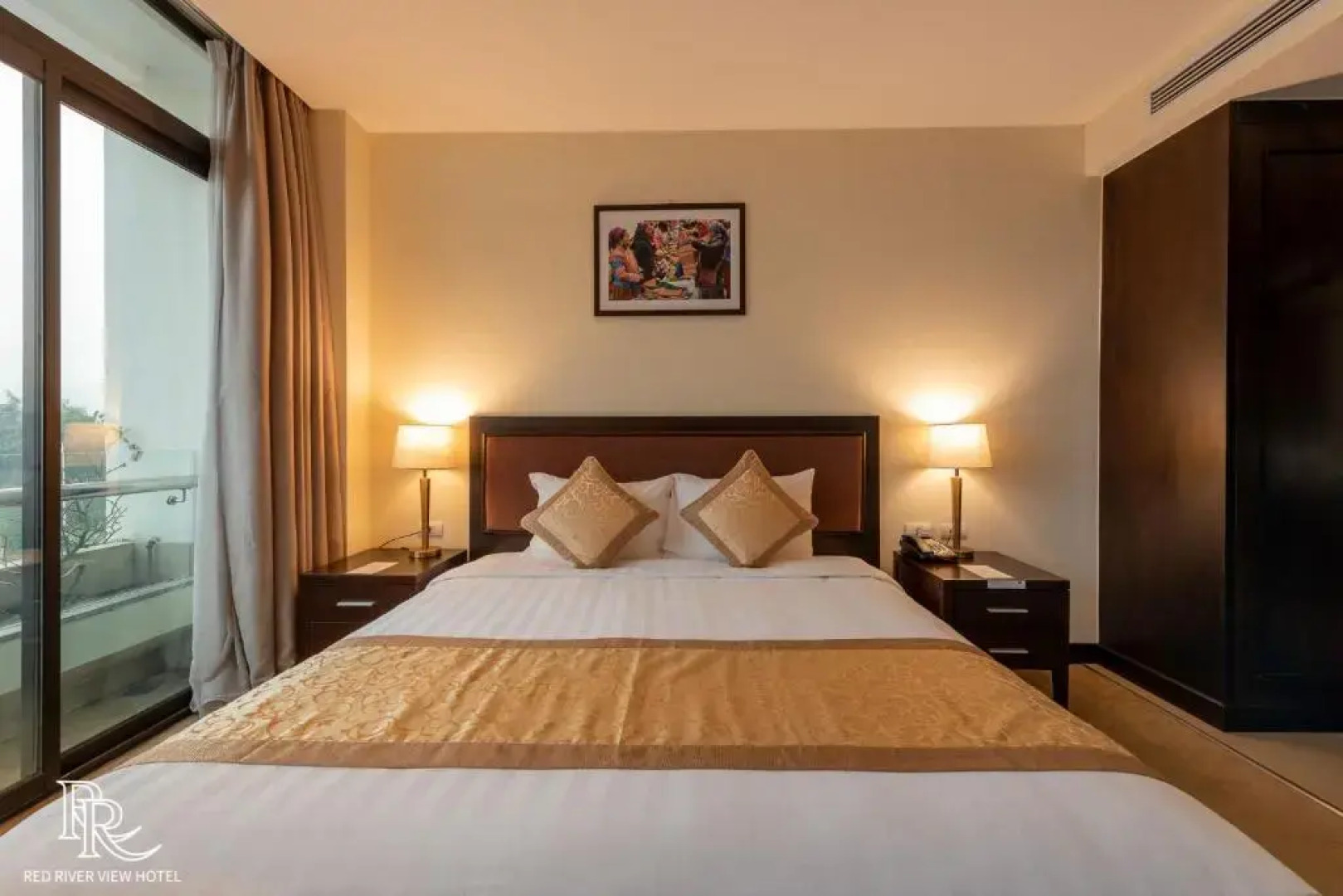 Red River View Hotel