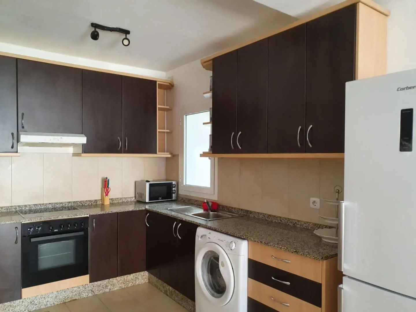 Vv Hoony Mugler wifi free private parking aire acondiciony