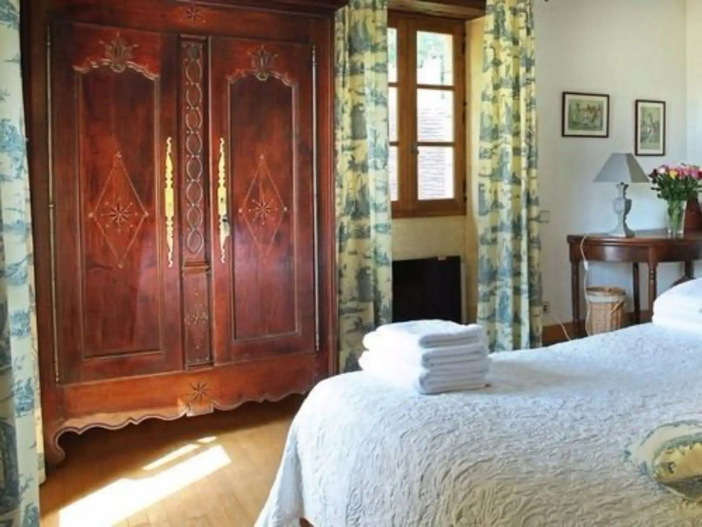 Chambre D'hôtes La Rossillonie