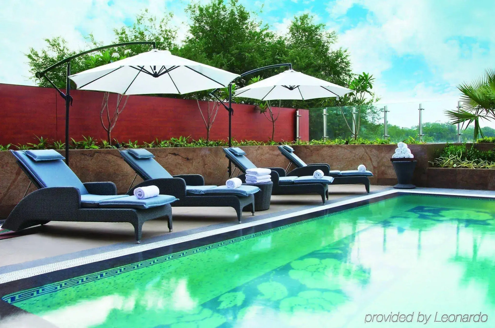 Vivanta Hyderabad, Begumpet