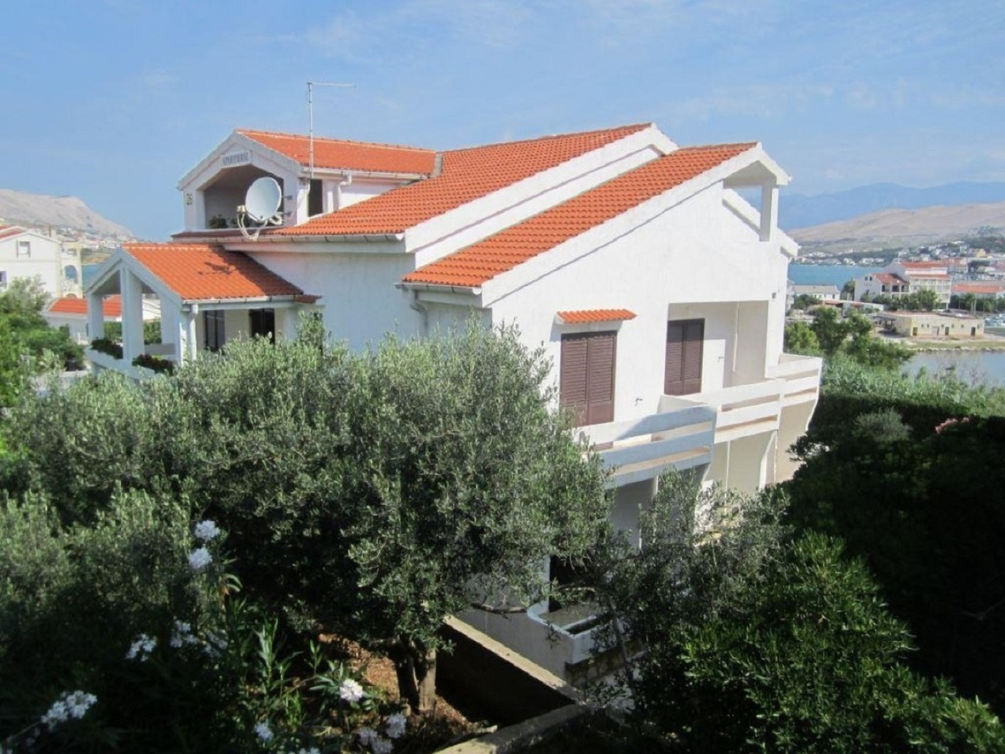 Apartment Mate - free parking A3 Pag, Island Pag