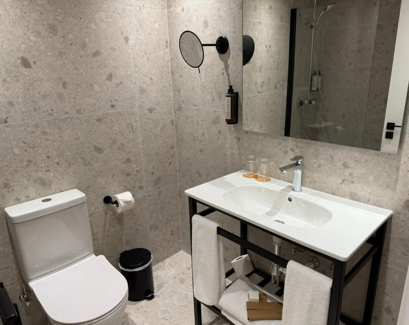 Отель Kapetanios Odysseia