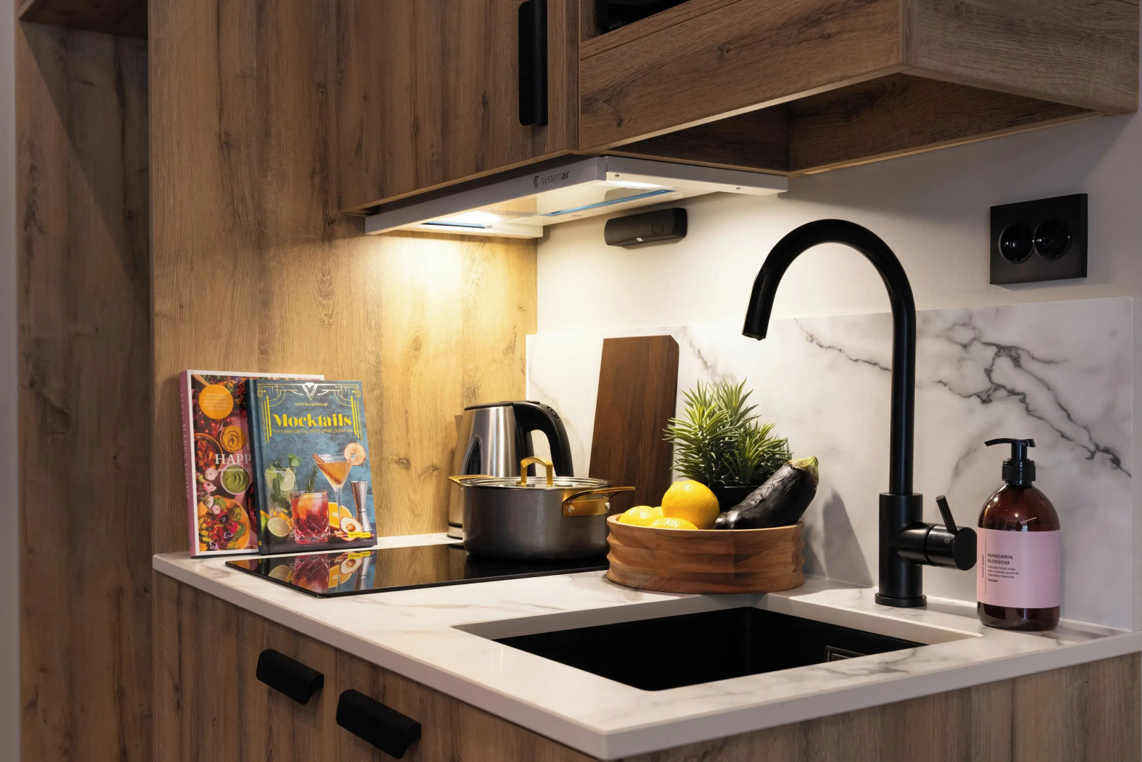 Stryn House Apartments & Hotel