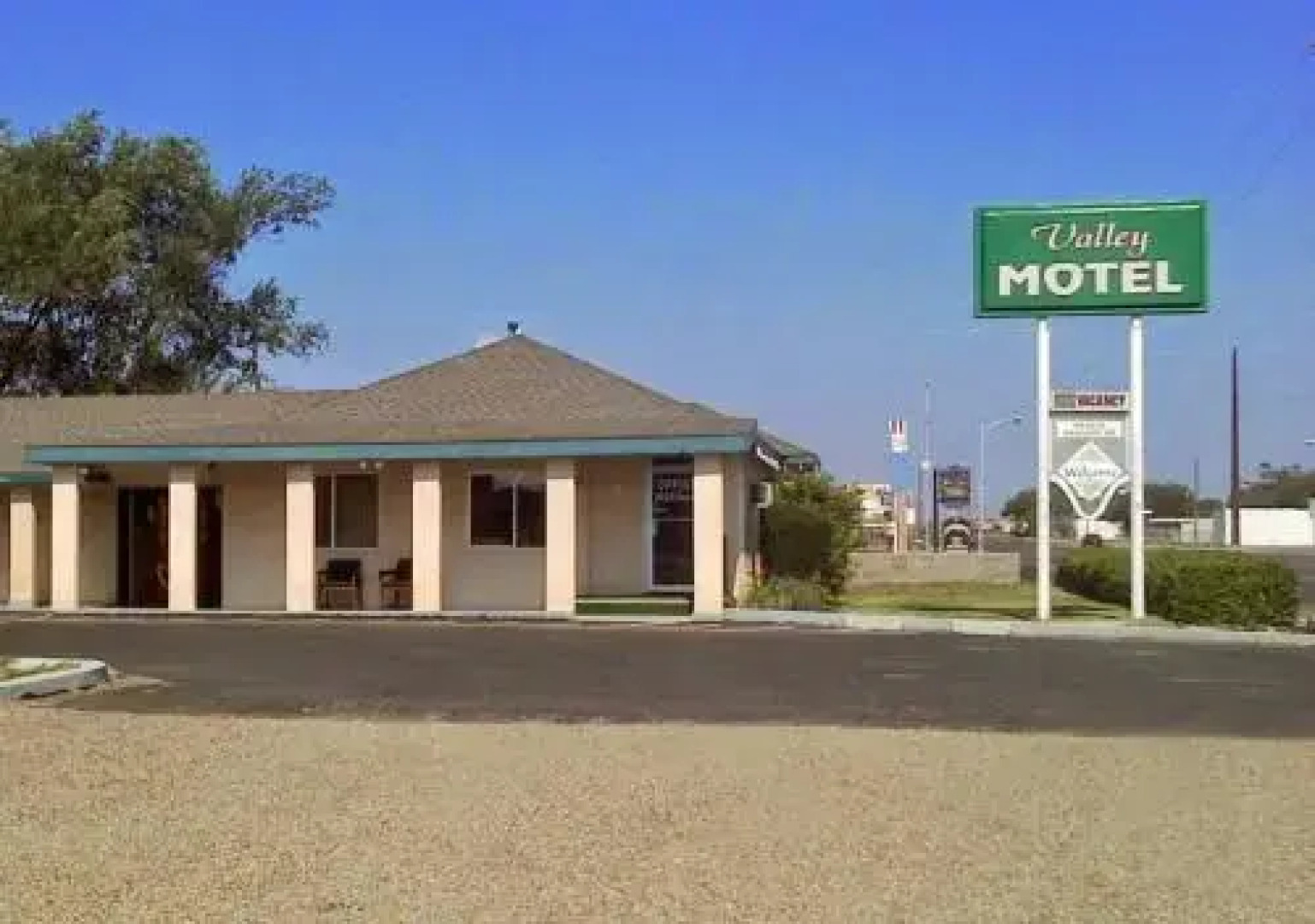 Valley Motel