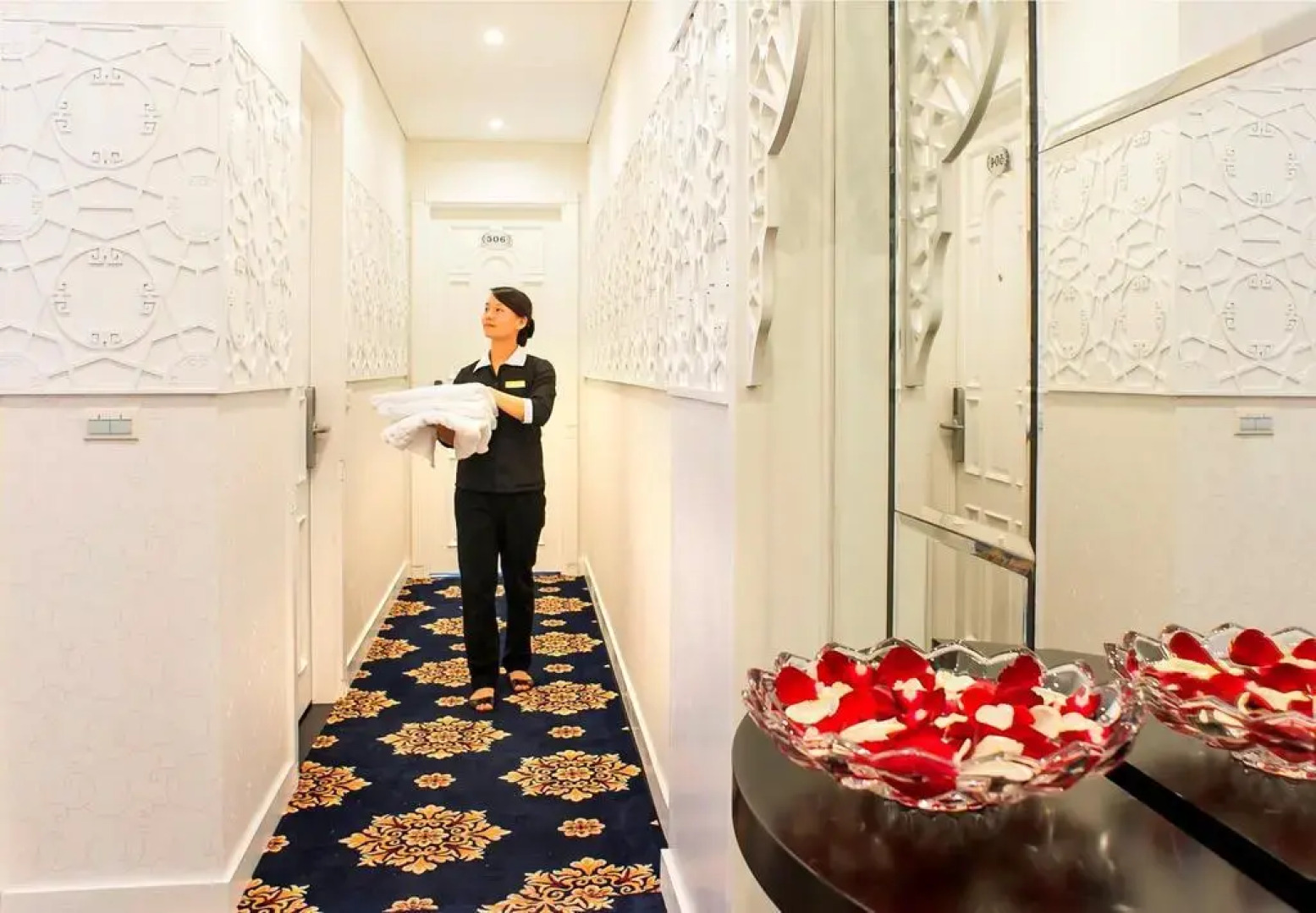 Minerva Church Hotel