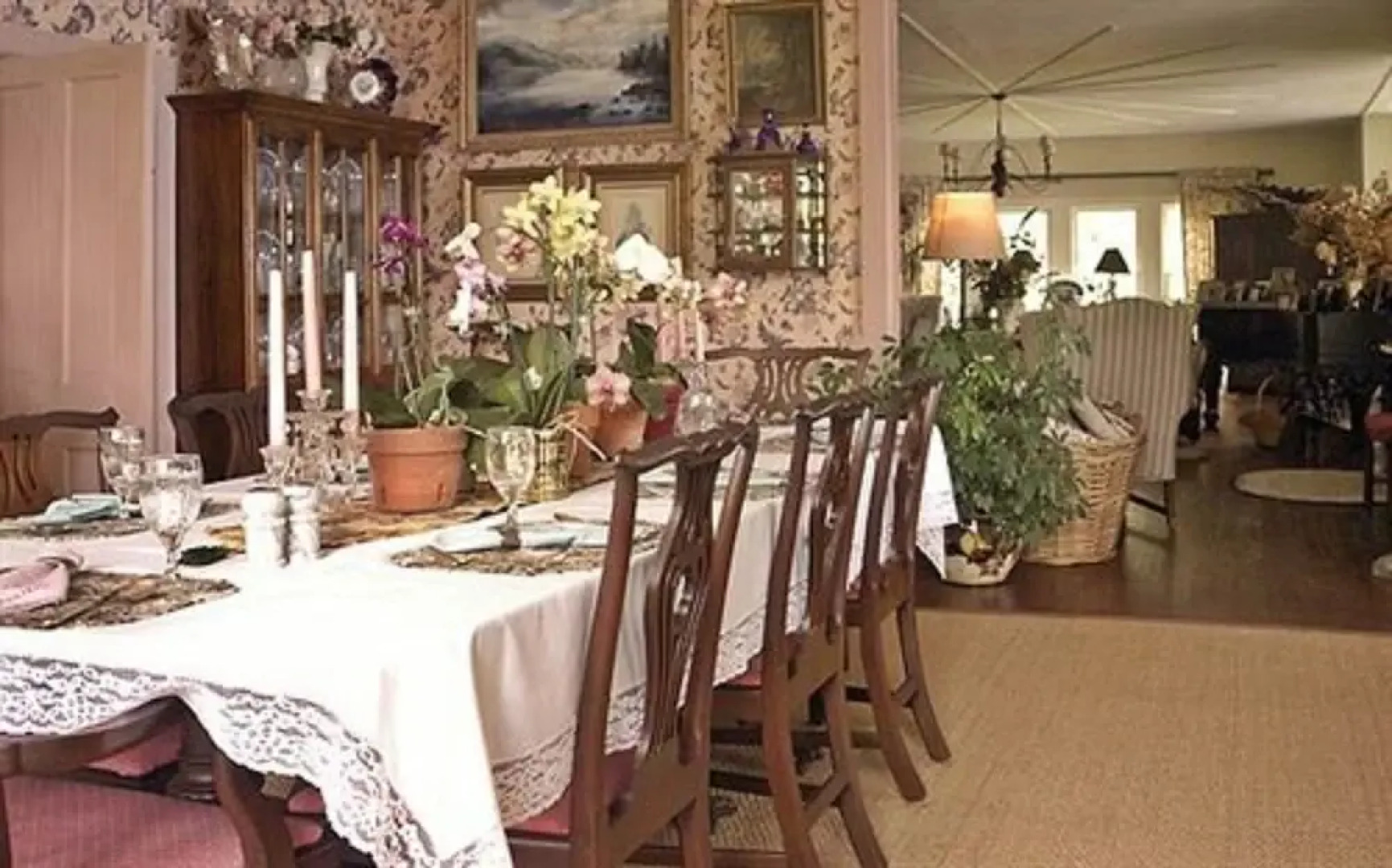 Ruah Bed & Breakfast