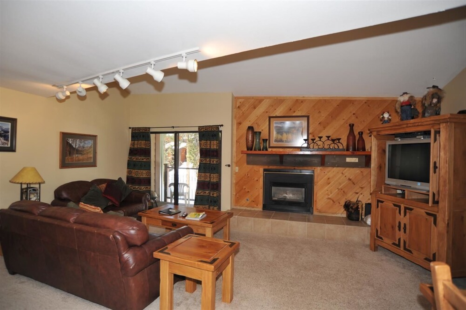 Sundowner 2 BR Plus Loft Condo