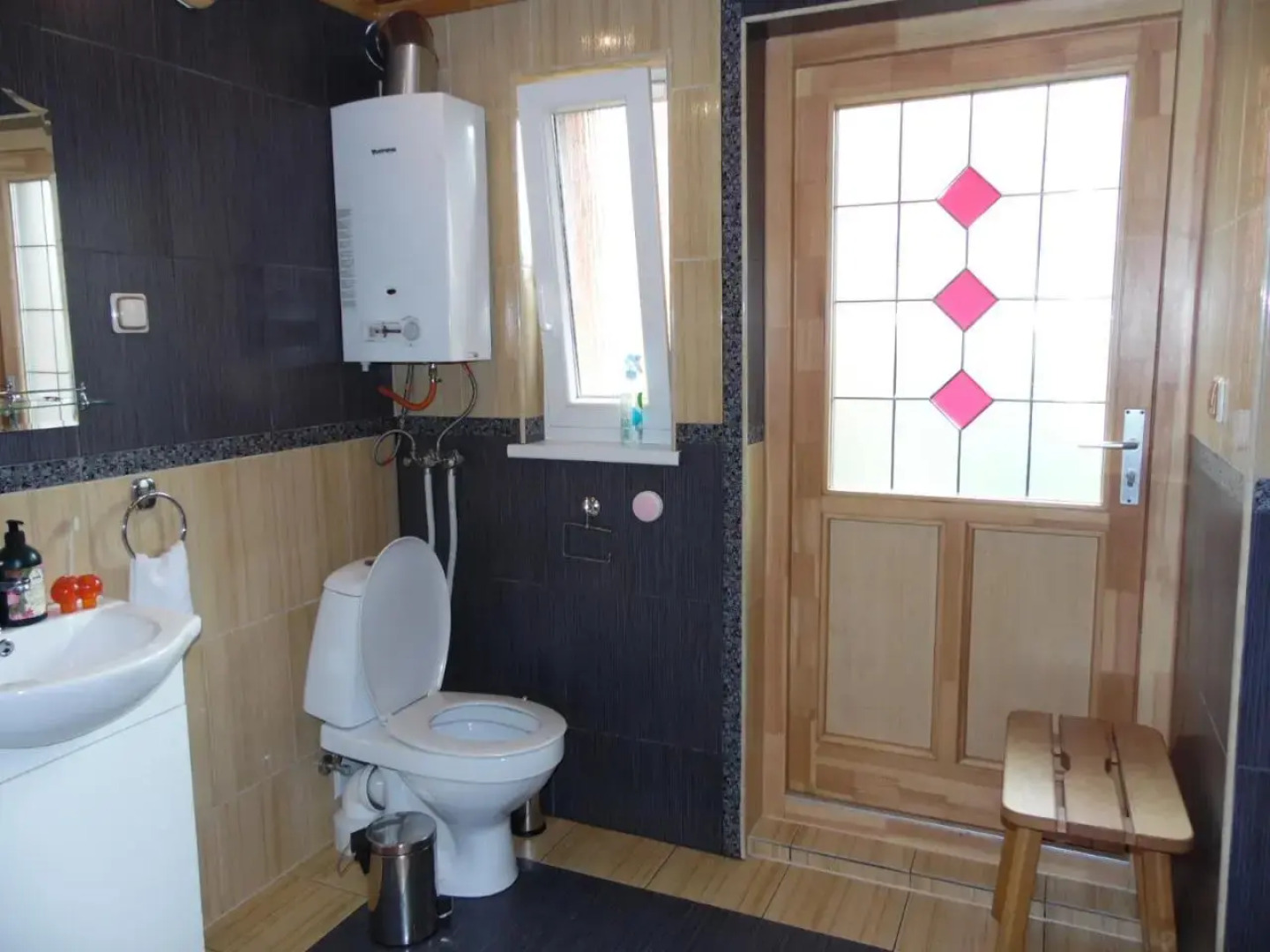 Zelta pirts Guest House