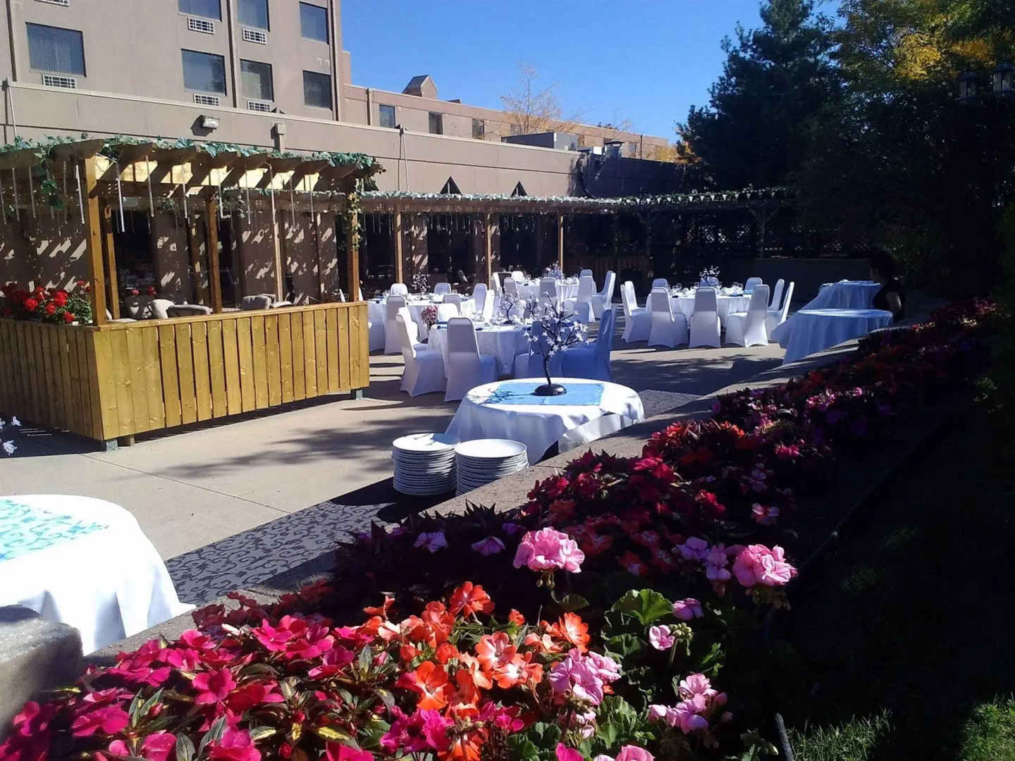 The Peninsula Inn