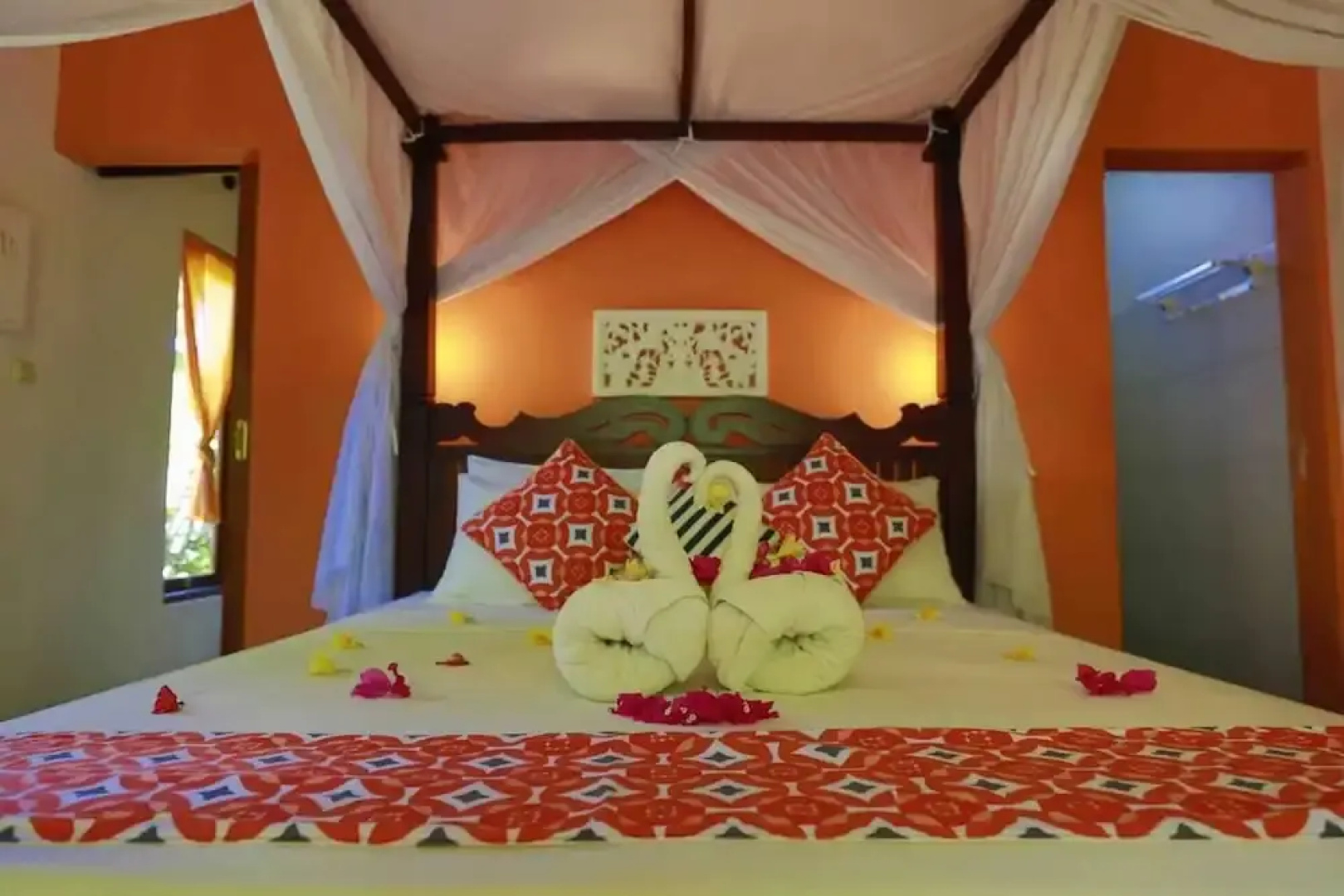 Kirana Homestay Dusk Bungalow