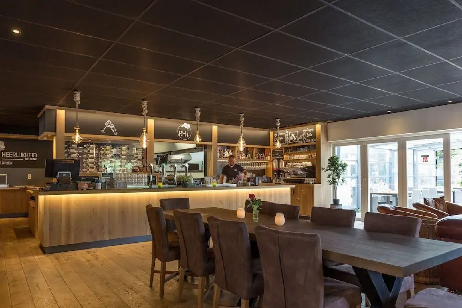 Beautiful Cottage Near Giethoorn