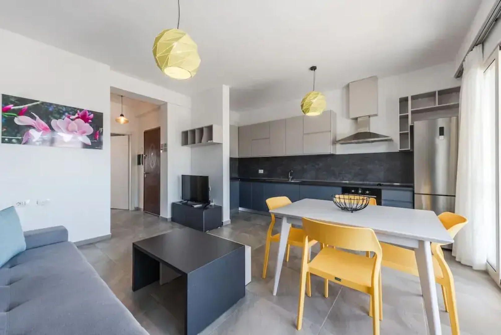 Spacious 1BR Apartment With Resort Access