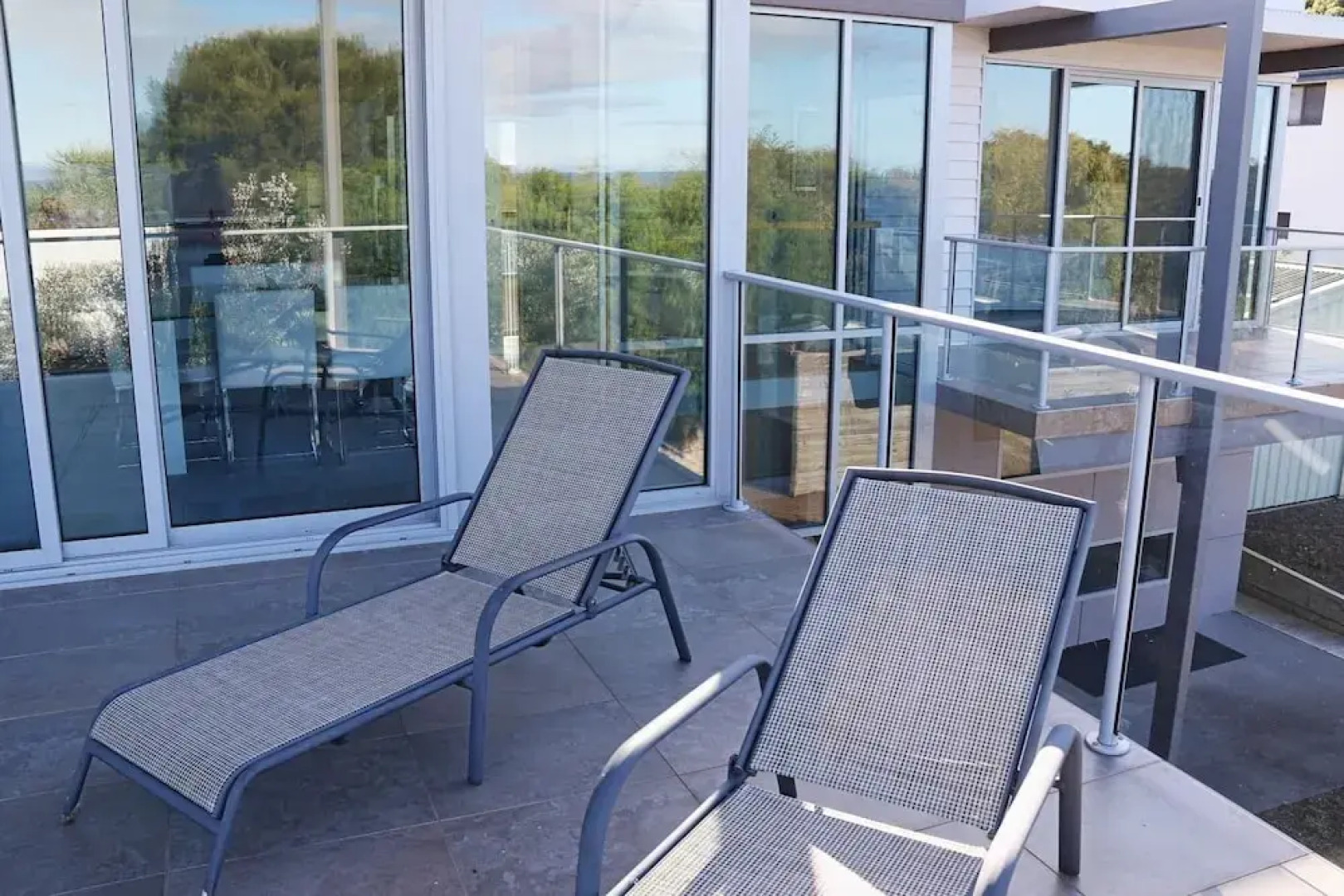 Freycinet Sanctuary at Oyster Bay