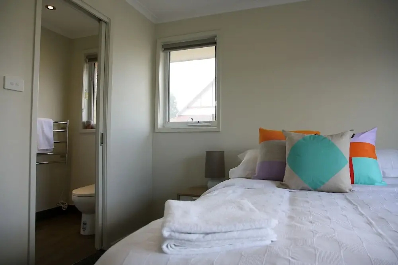 Waterfront Holiday Home - Esplanade 54