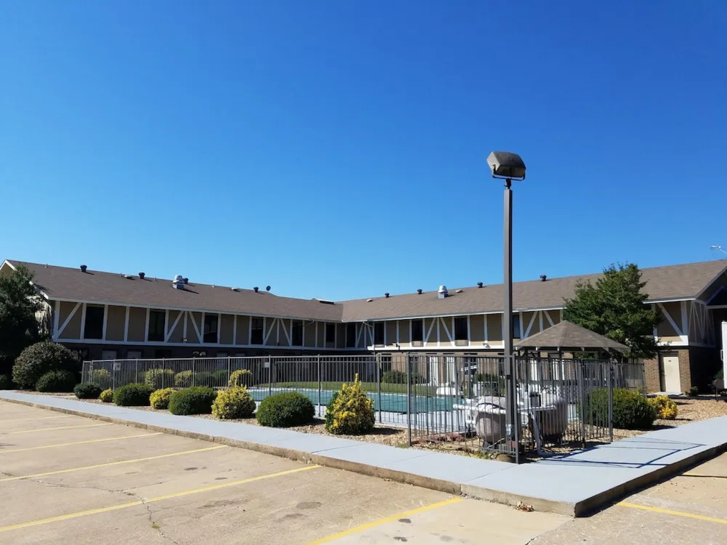 Travelodge Bentonville