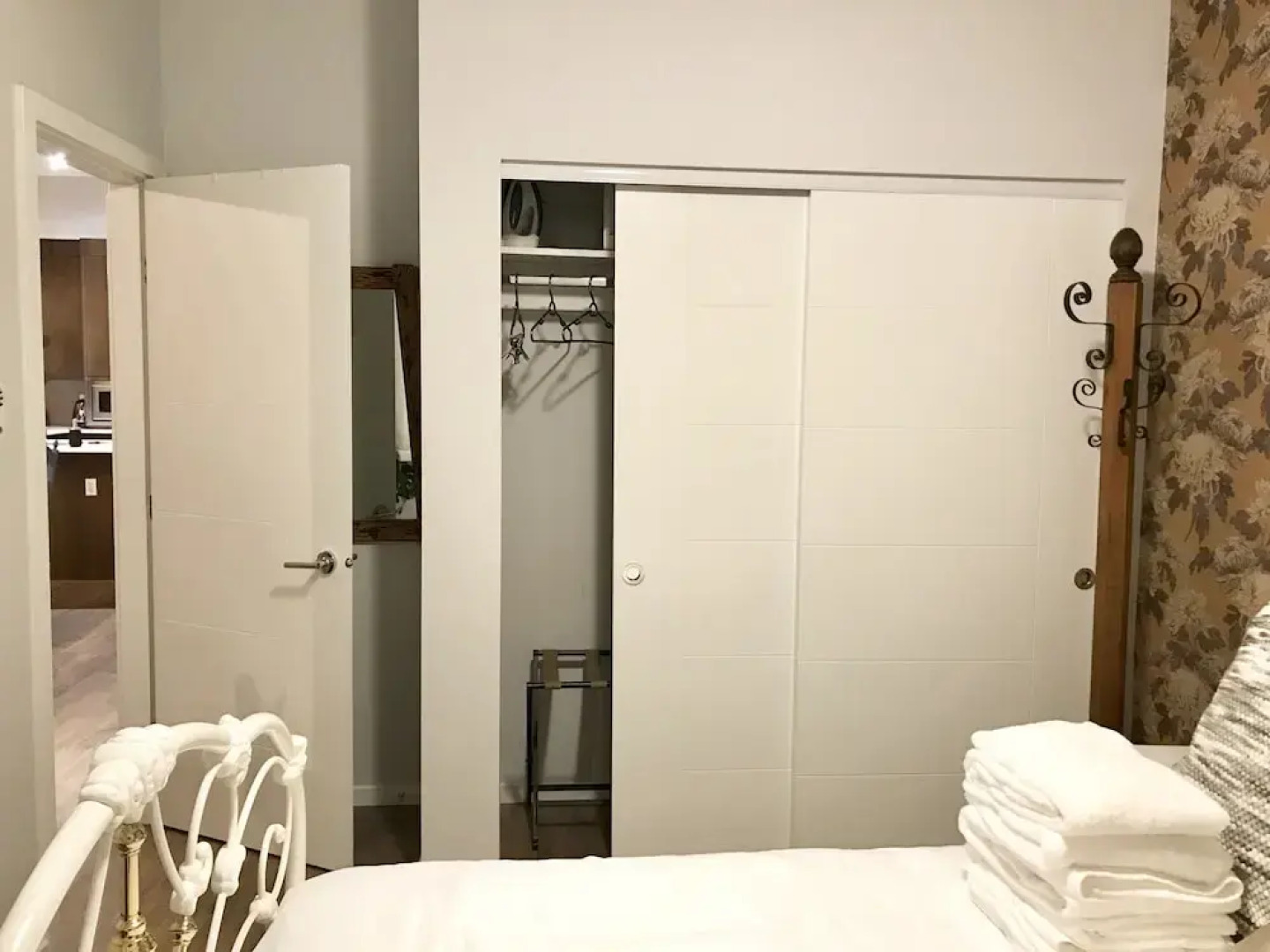 Eclectic Boho-Chic Flat & Patio by Elevate Rooms