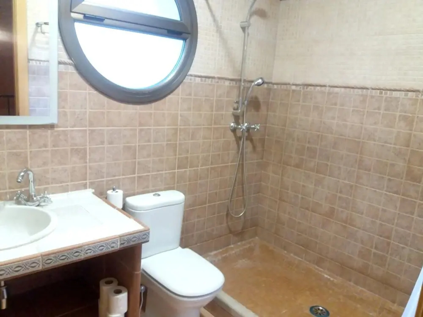 House With 5 Bedrooms in Ogassa, With Terrace and Wifi