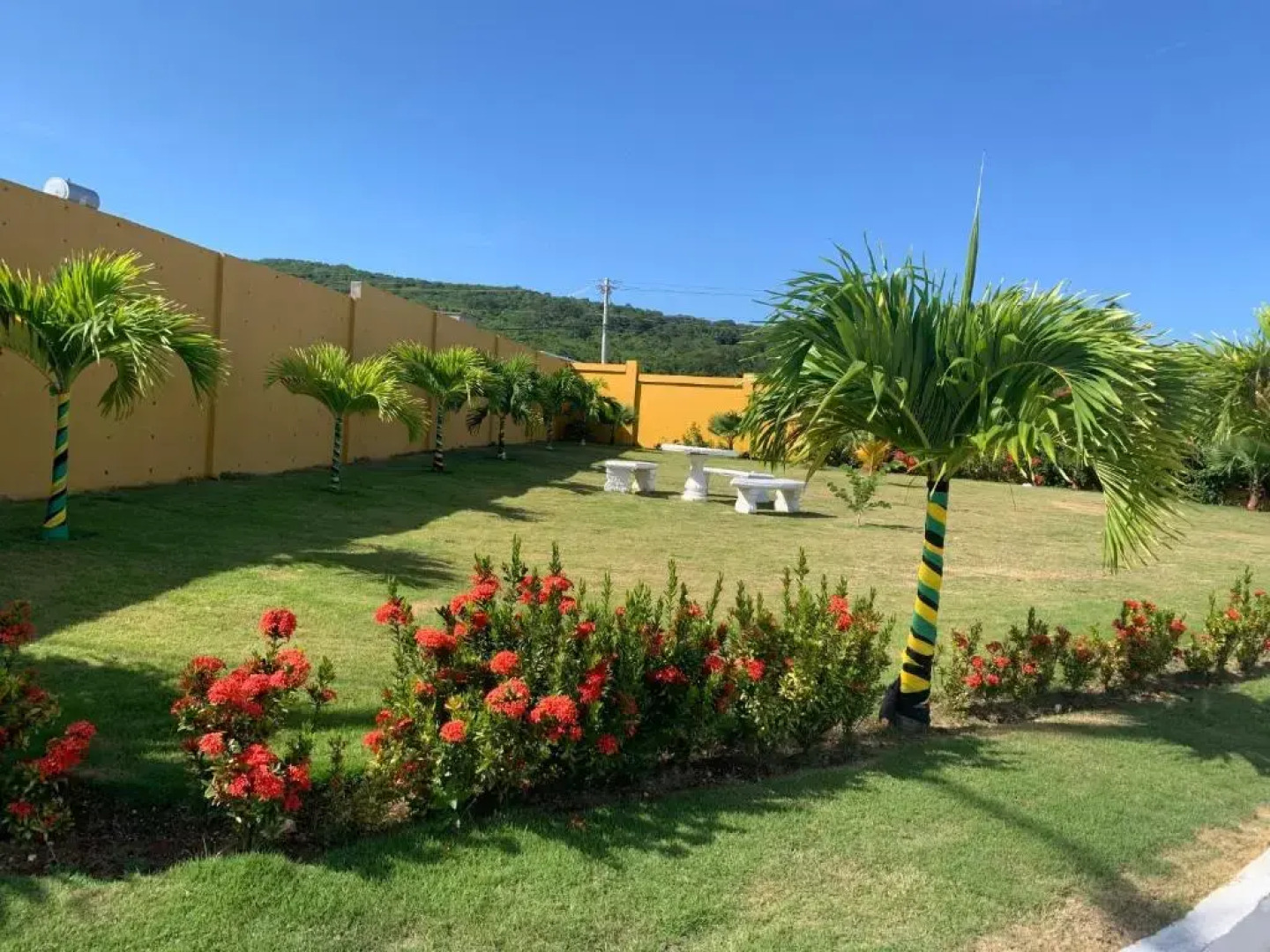 Sasha's Seaside Villa