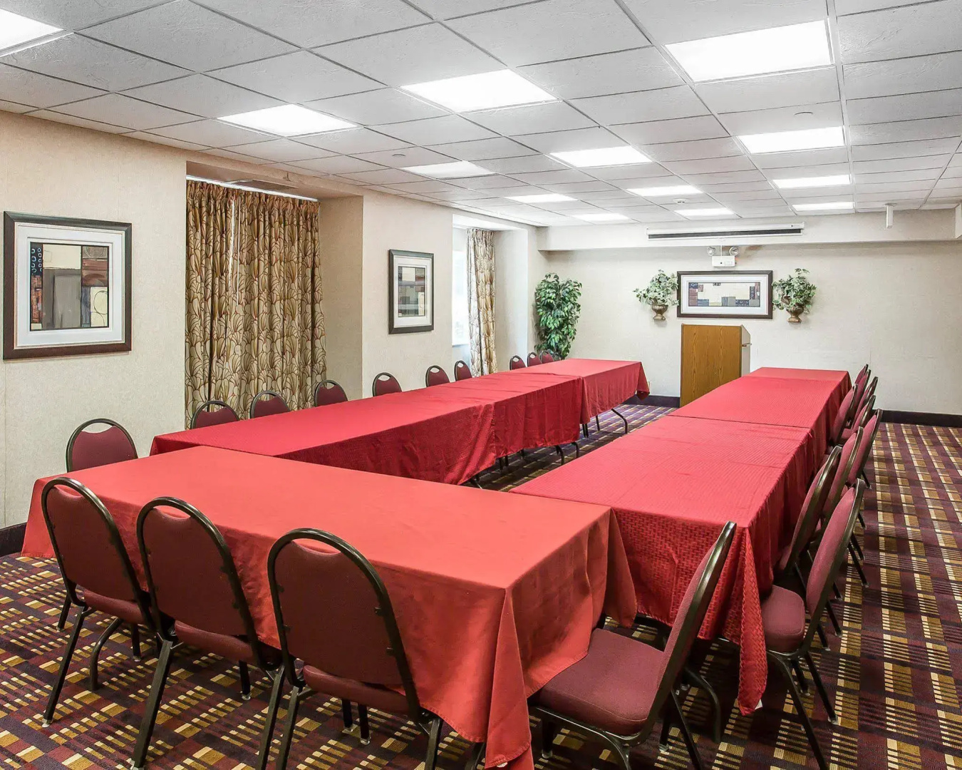 Quality Inn & Suites Mt. Juliet