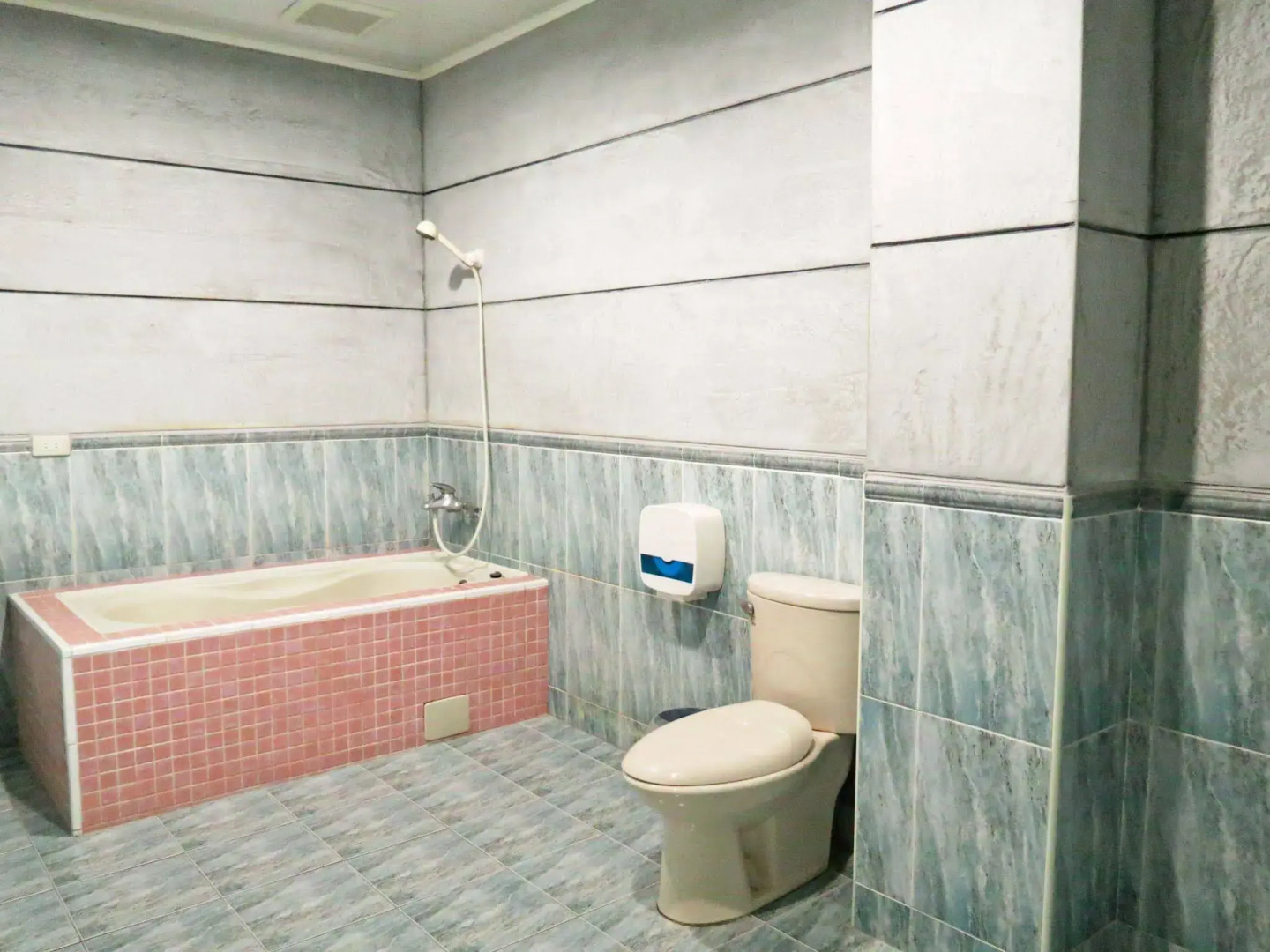 Paris Villa-Building A&B